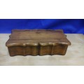 SIMPLY MAGNIFICENT VINTAGE WOODEN TRINKET BOX. ABSOLUTELY LOVELY PIECE!