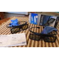 samsung 3D glasses, photos show exact items on sale, 2 for sale, 1 bid for both.