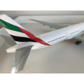 Emirates Boeing 777-300 diecast 1:200 model