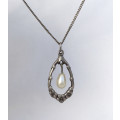Vintage silver necklace with faux pearl pendant