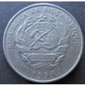 500 METICAIS 1994 MOCAMBIQUE COIN