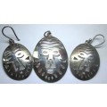 Face Motif Silver Earwire Earings and Pendant