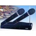 WIRELESS MICROPHONE SET BRAND NEW