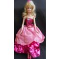 collectable Barbie Beautiful Ruby Dress Wind Up Outfit Doll 2010