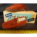 Vintage Bata Childrens canvas shoes Takkies size 3