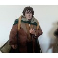 Sideshow Collectibles HOT TOYS LORD OF THE RINGS Frodo detailed 1 in 6 scale figure boxset