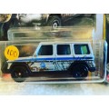 Matchbox JURASSIC WORLD Mercedes & Jeep pair 1:64 Scale