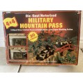 1982 Plastic Toy Soldier Military Mountain Pass Boxset by the legendary ARCO Toys