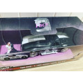 Batman TWO FACE figure and Shelby Cobra carboxset - Jada Toys