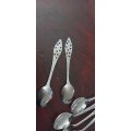 Vintage spoon set