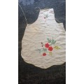 Embroidery appron vintage linnen