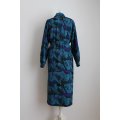 VINTAGE BLUE ABSTRACT PRINT LONG SLEEVE BELTED DAY DRESS - SIZE 20