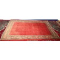 A GORGEOUS 2M X1.3M PERSIAN CARPET - WILL LOOK STUNNING ANY WERE IN THE HOUSE
