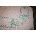 A SPECTACULAR VINTAGE EMBROIDERED WITH CROSS STITCH IN BEAUTIFUL PASTEL COLORS!!!
