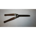 Lovely Vintage Garden Shears Hedge Trimmer Lovely patina to the wooden handles!!!