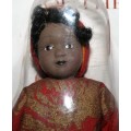 COLLECTORS ITEM!! DOLLS OF THE WORLD - 9 Senegal - Genuine porcelain doll in Senegalesecostume