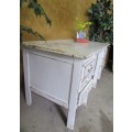 A GORGEOUS LARGE VINTAGE SIX DRAWER SHABBY CHIC WOODEN DESK - WILL FINNISH ANY OFFICE BEAUTIFUL!!!