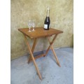 A FANTASTIC SOLLID WOOD FOLD UP TABLE - HANDY FOR HAVE FOR THE PATIO - PICNIC - CAMPING