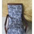 A AWESOME RERO VINTAGE STYLE COMFORTABLE ARM CHAIR RETRO CHIC