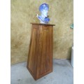 A GORGEOUS SOLLID WOOD STAND FOR A LARGE STATUE OR TURN IT AROUND FOR A PLANTER