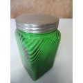 Marvelous mediun Vintage/antique green jar/container with a metal screw top, fantastic retro green