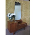A MARVELOUS RETRO VINTAGE DRESSING TABLE WITH 2 DRAWERS & CUPBOARD WITH A NICE LONG MIRROR - RETRO