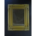 A VERY ELGANT GILDED STYLE FRAME IN GOOD CONDITION 20CM X 25CM X 2CM
