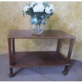 A MAGNIFICENT VINTAGE SERVING TROLLEY ON CASTERS STUNNING PIECE OF FURNITURE