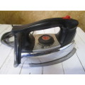 Vintage Hoover Electric Steam or Dry Iron working condittion