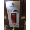 A VINTAGE SPEEDLAST HEATER TESTED AND WORKING
