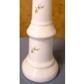 WOW A ELEGANT AND STYLISH TALL PORCELAIN TABLE LAMP BEAUTIFULLY DECORATED WITH PINK ROSES