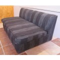 A FANTASTIC VERY COMFORTABLE 2 SEATER SOFA/COAUCH PERFECT FOR TV ROOM