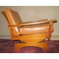 A LOVLEY VINTAGE ROCKING CHAIR IN GOOD CONDITTION