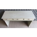 A TRENDY SHABBY CHIC DESK WITH THREE DRAWERS -