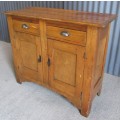 A TRENDY ANTIQUE COTTAGE STYLE SIDE SERVER WITH TWO DRAWERS & TWO DOORS