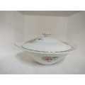 Beautiful Vintage J & G Meakin Double Handled Casserole/Vegetable Bowl with a Lid