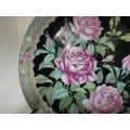 Fuji Japan Porcelain Decorative Plate Pink Roses and Buds Ornate Black Gold 21cm