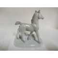 Two young horses porcelain figurine - Otagiri - beautiful
