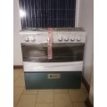 GAS OVEN AND STOVE