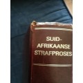 SUID AFRIKAANSE STRAFPROSES DERDE UITGAWE V G HIEMSTRA  wet ( CRIMINAL LAW )