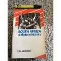 SOUTH AFRICA   A MODERN HISTORY T R H DAVENPORT
