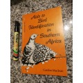 AIDS TO BIRD IDENTIFICATION IN SOUTHERN AFRICA GORDON MACLEAN ( bird watching )