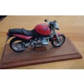 Model scale BMW motorbike