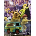 Hot wheels scooby doo with real riders