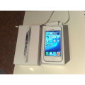 APPLE I PHONE 5-LIGHTLY USED,WITH BOX,EARPHONES,CHARGER-PERFECT WORKING CONDITION
