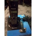 Panasonic kx-tg1711 digital cordless phone
