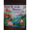 1976 Bessie By en die Blomme LP