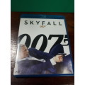 Skyfall 007 Blu-Ray Feature Film