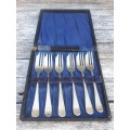 Set of 6 Vintage Stainless Nickel Cake Forks In Original Box