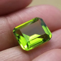 Natural Mined Emerald Peridot 6.1 x 4.1mm 0.90cts